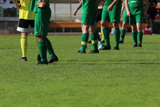 那犹如迅雷 那犹如迅雷